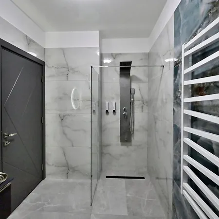 Trendset Flat Apartment