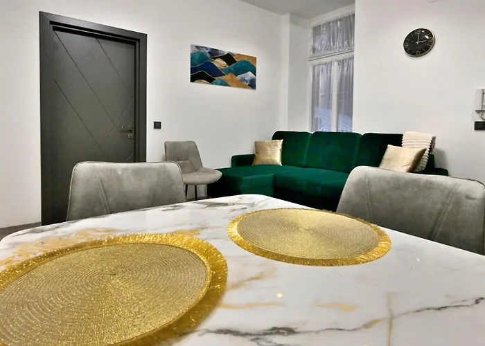 Twinflat * Budapesta